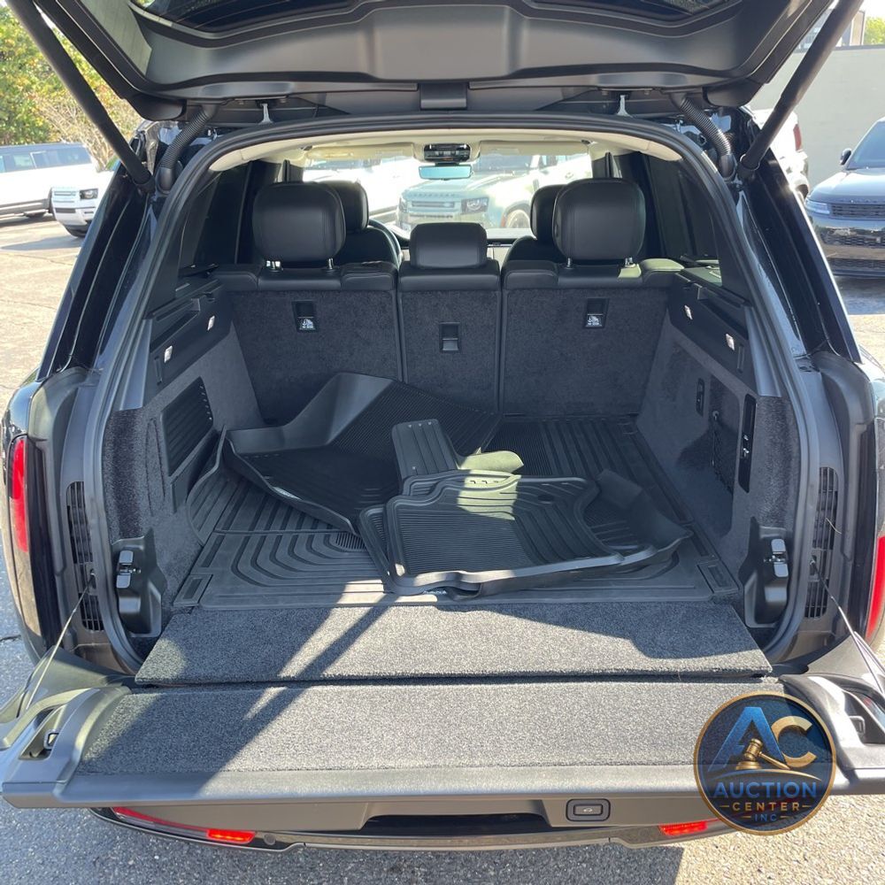 2023 Land Rover Range Rover SE