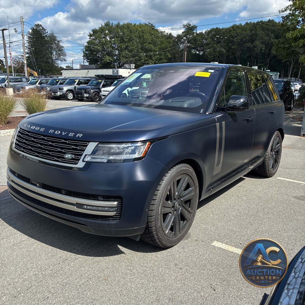 2023 Land Rover Range Rover P530 SE