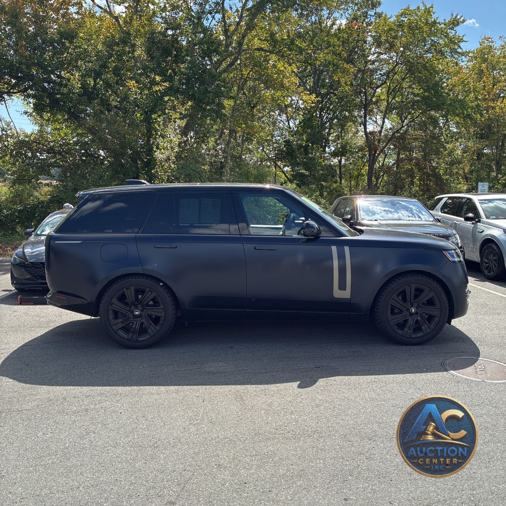 2023 Land Rover Range Rover P530 SE