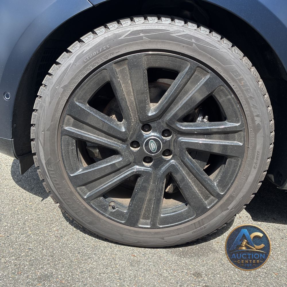 2023 Land Rover Range Rover P530 SE