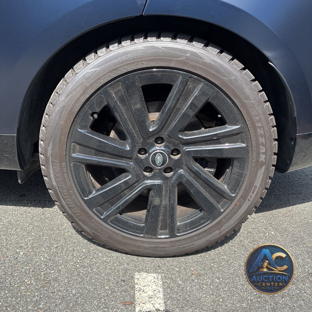 2023 Land Rover Range Rover P530 SE