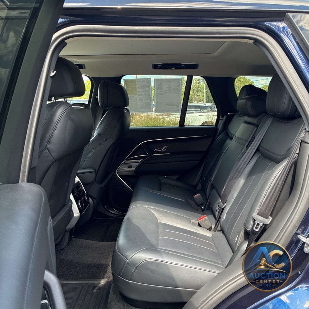 2023 Land Rover Range Rover P530 SE