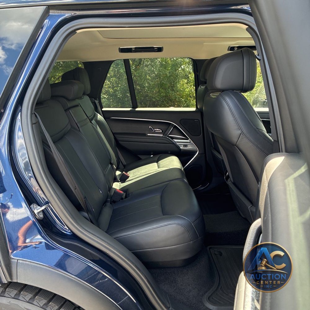 2023 Land Rover Range Rover P530 SE