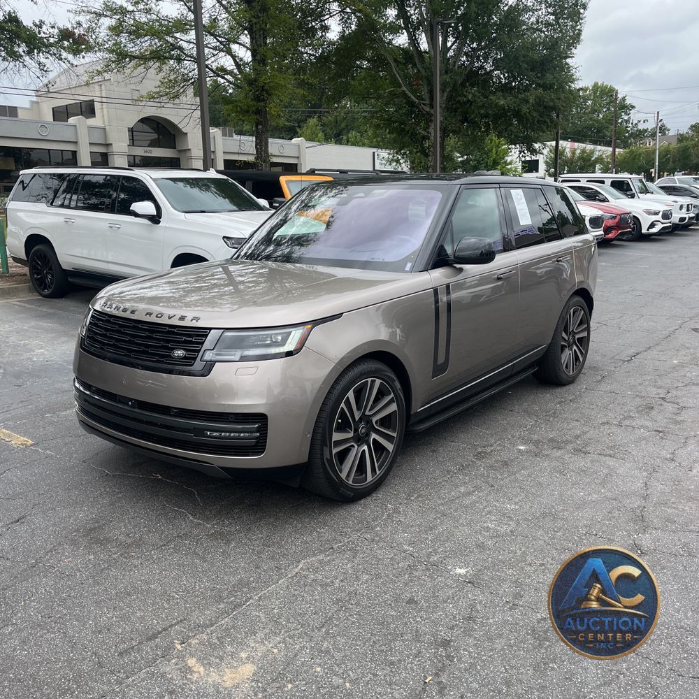 2023 Land Rover Range Rover SE