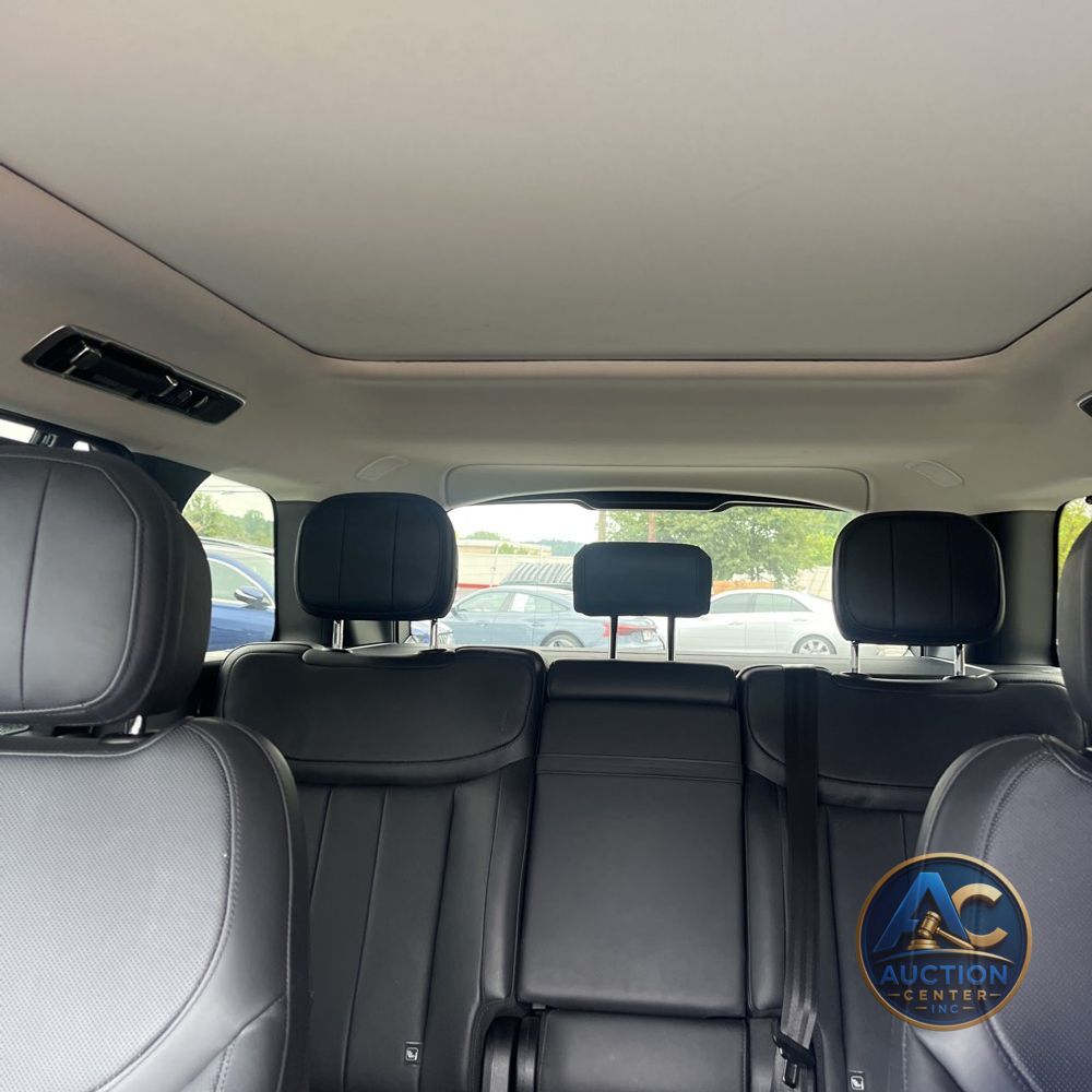 2023 Land Rover Range Rover SE