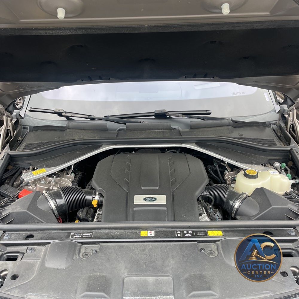 2023 Land Rover Range Rover SE