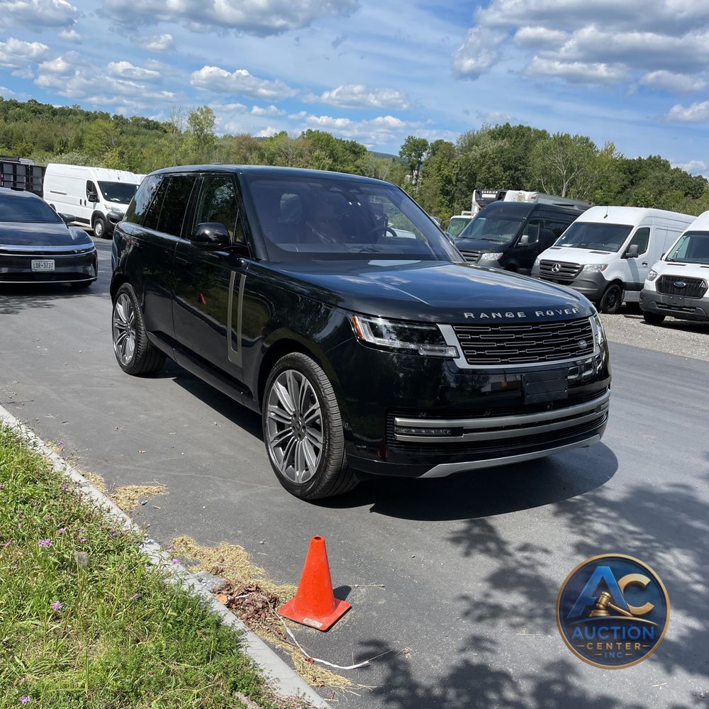 2023 Land Rover Range Rover SE