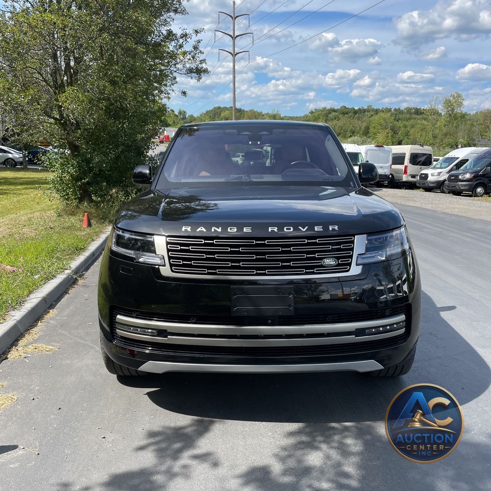 2023 Land Rover Range Rover SE