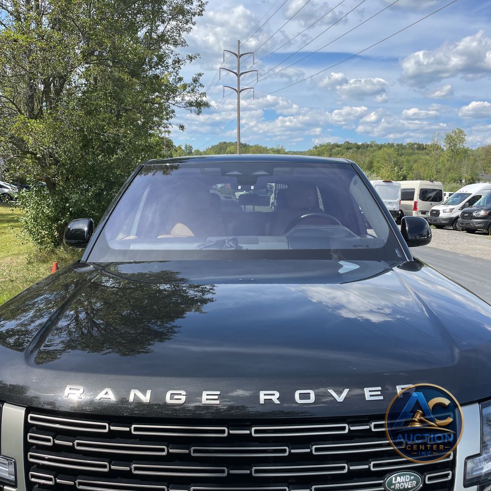 2023 Land Rover Range Rover SE