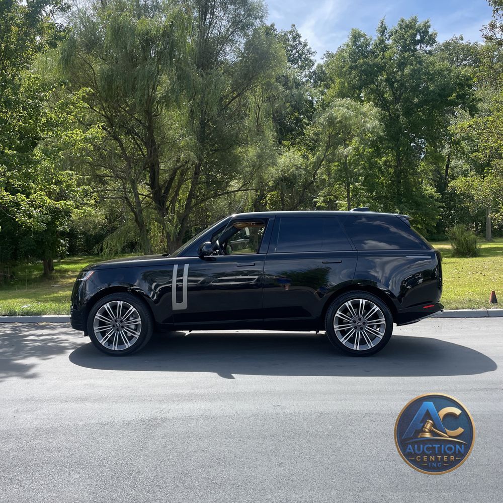 2023 Land Rover Range Rover SE