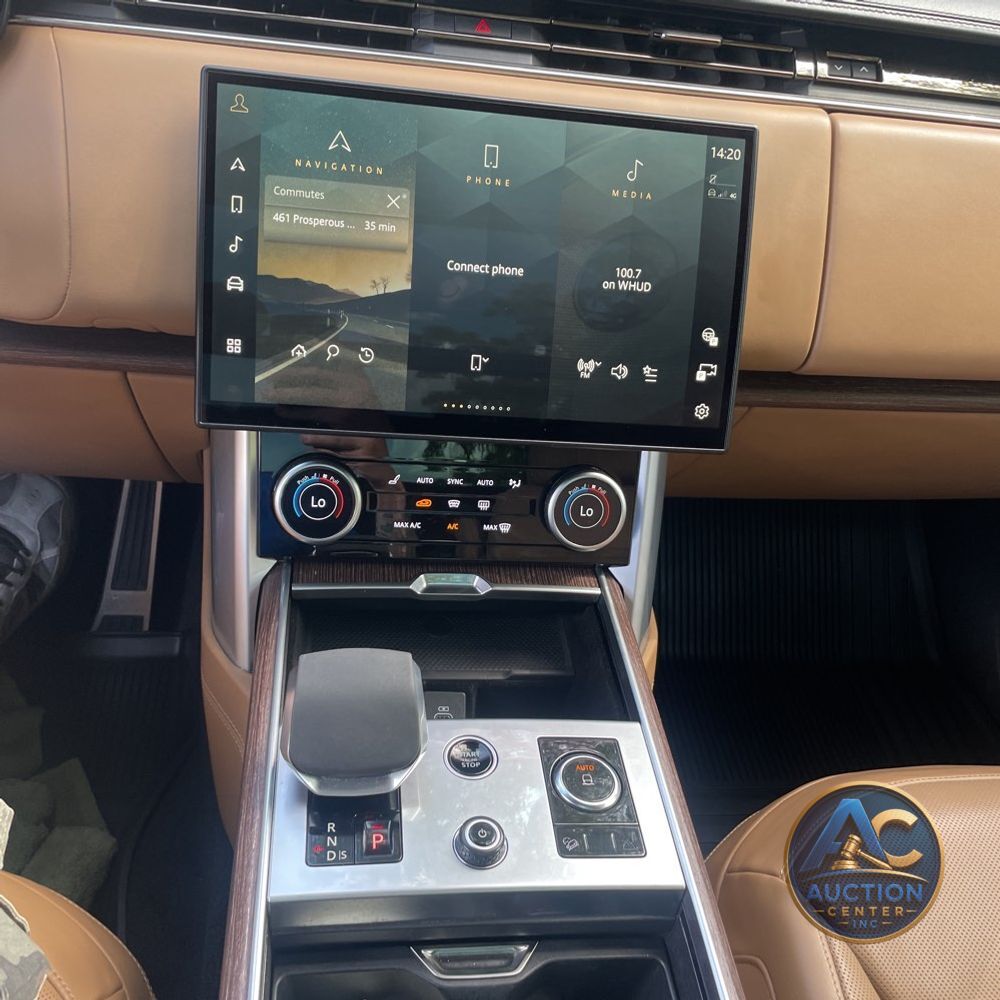 2023 Land Rover Range Rover SE