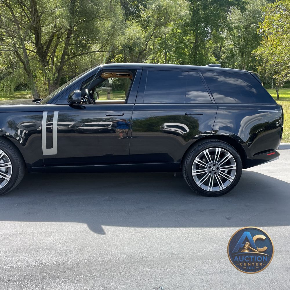 2023 Land Rover Range Rover SE
