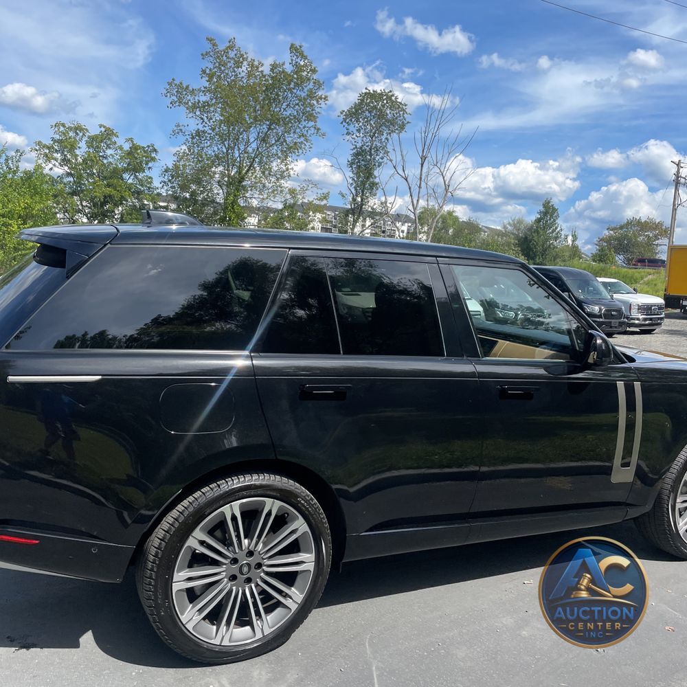 2023 Land Rover Range Rover SE