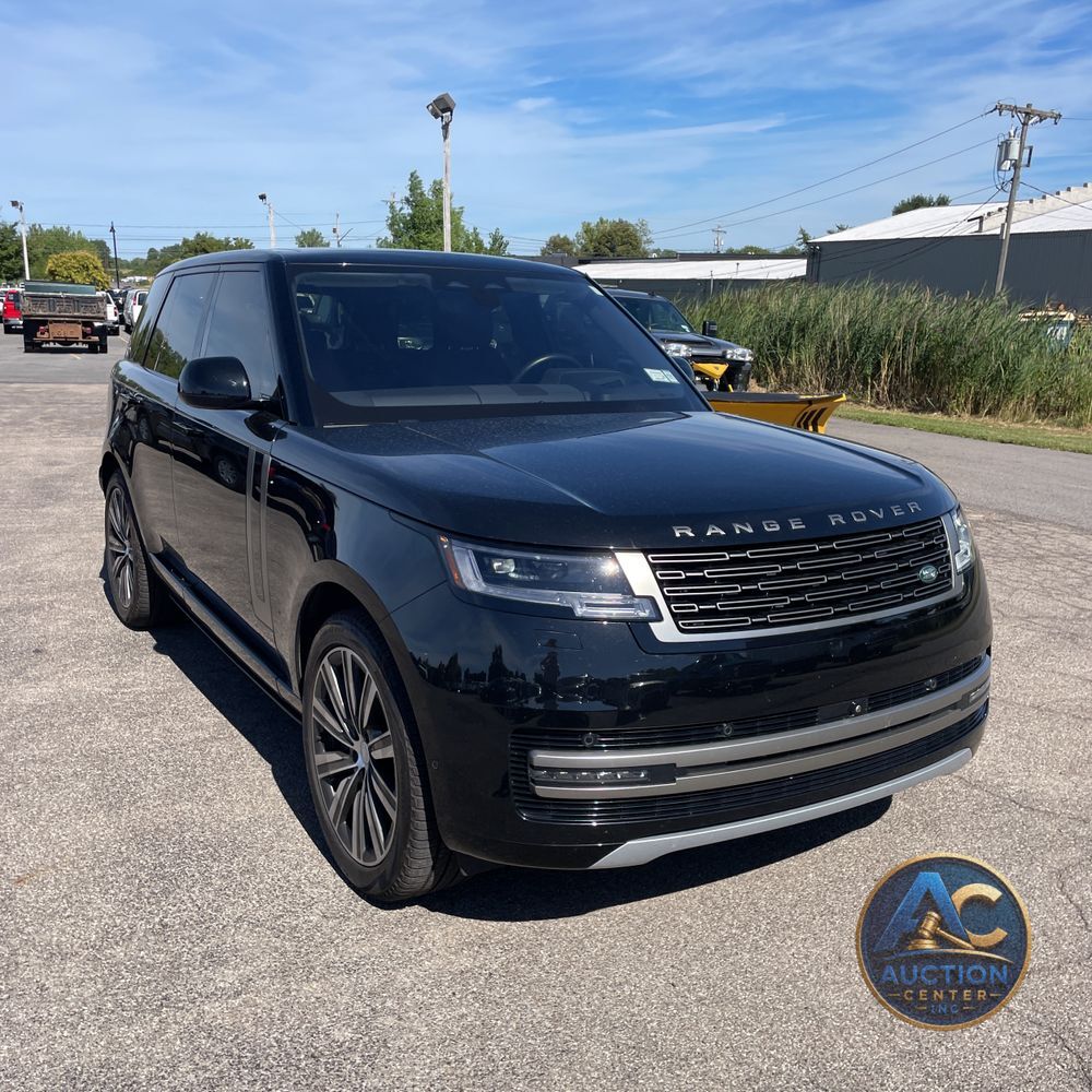 2023 Land Rover Range Rover P530 SE