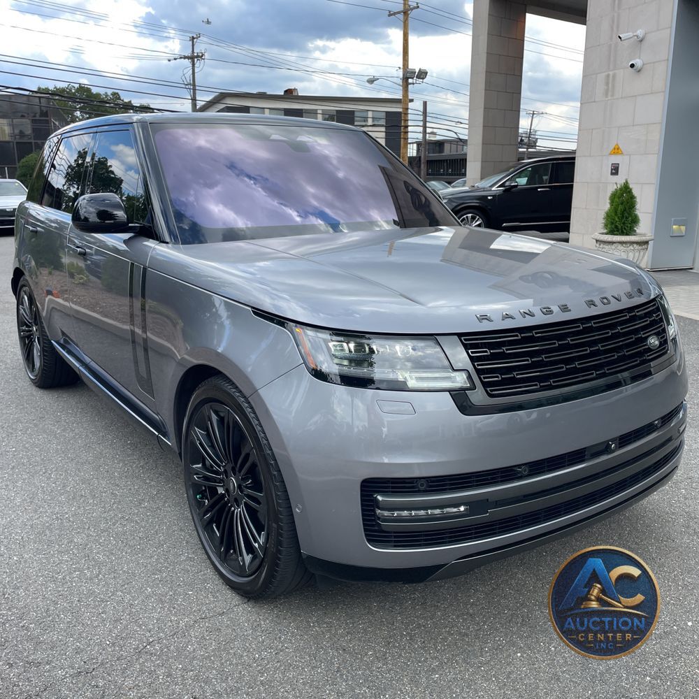 2023 Land Rover Range Rover SE