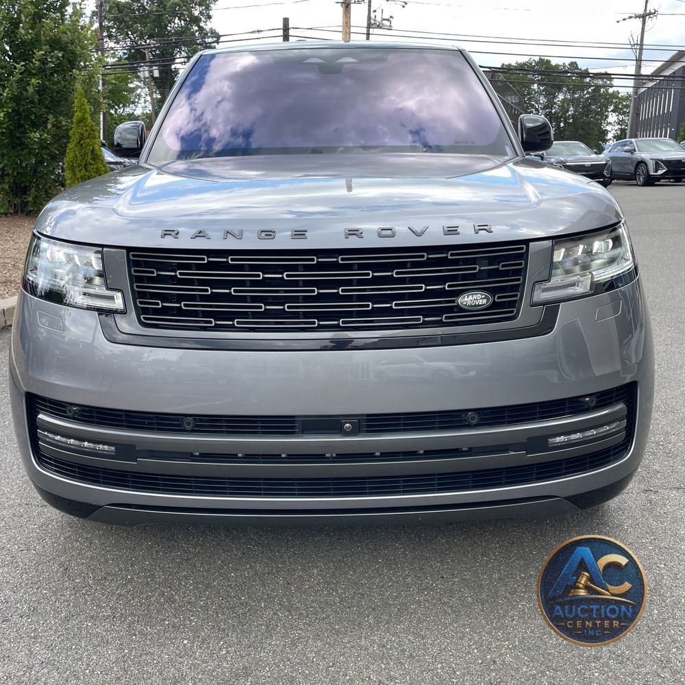 2023 Land Rover Range Rover SE