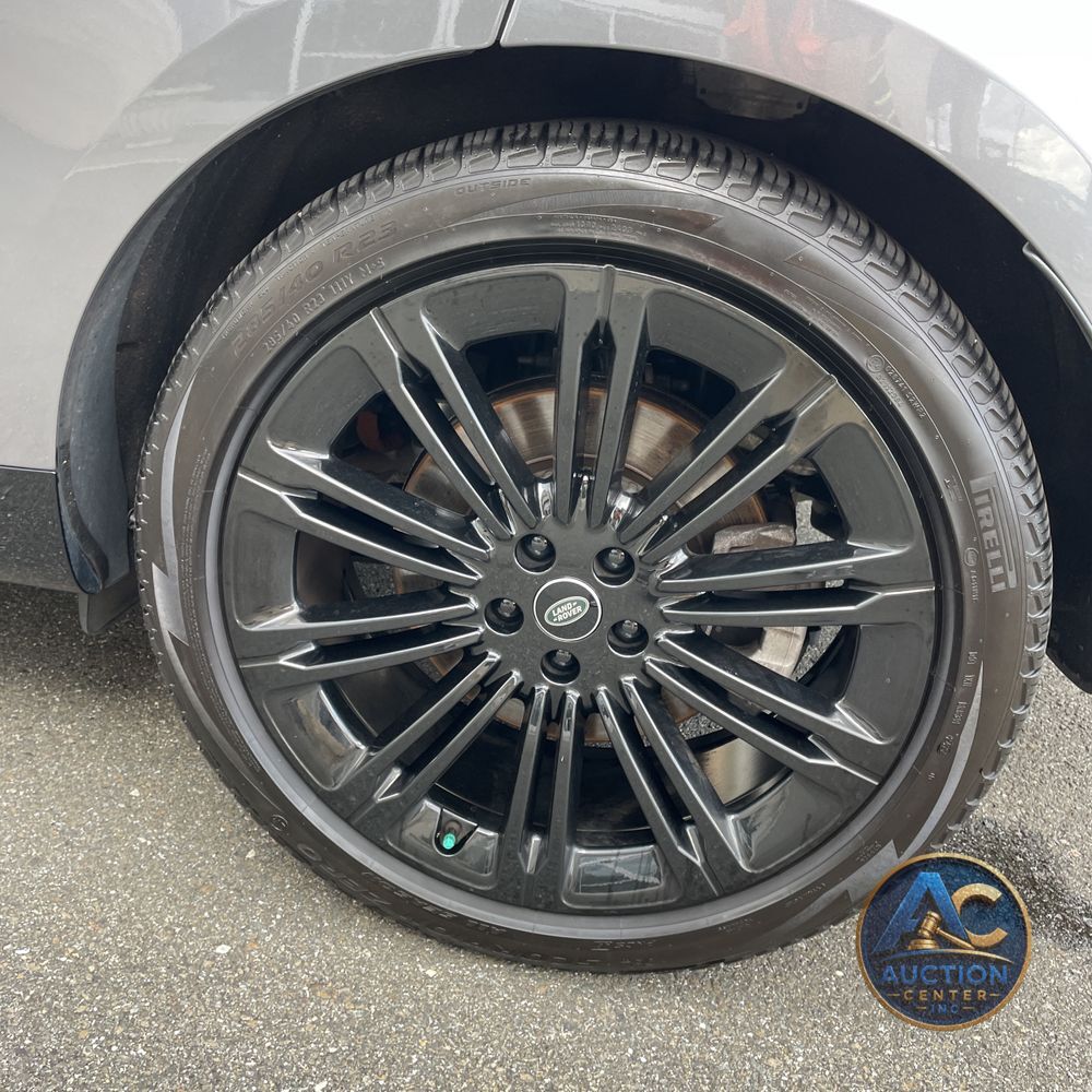 2023 Land Rover Range Rover SE