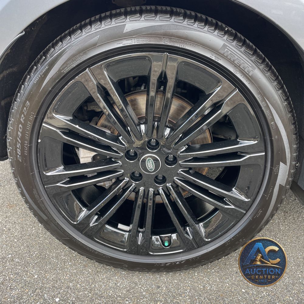 2023 Land Rover Range Rover SE