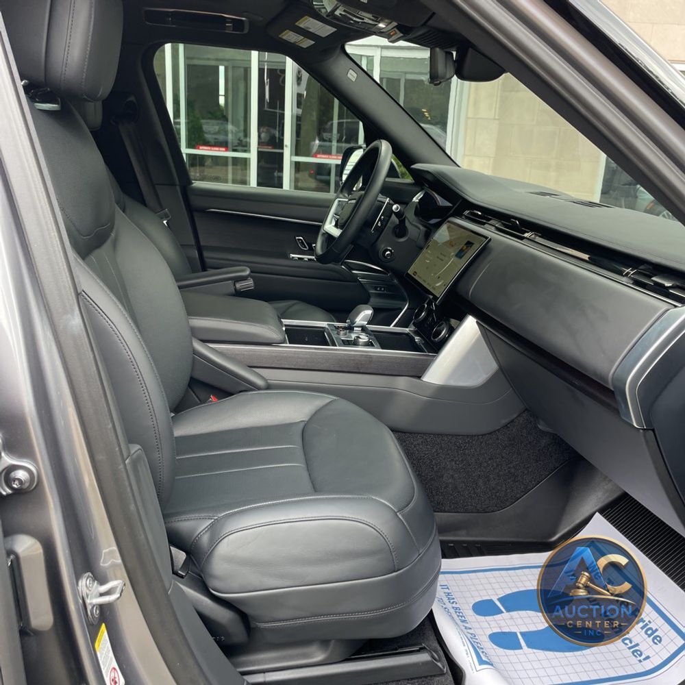 2023 Land Rover Range Rover SE