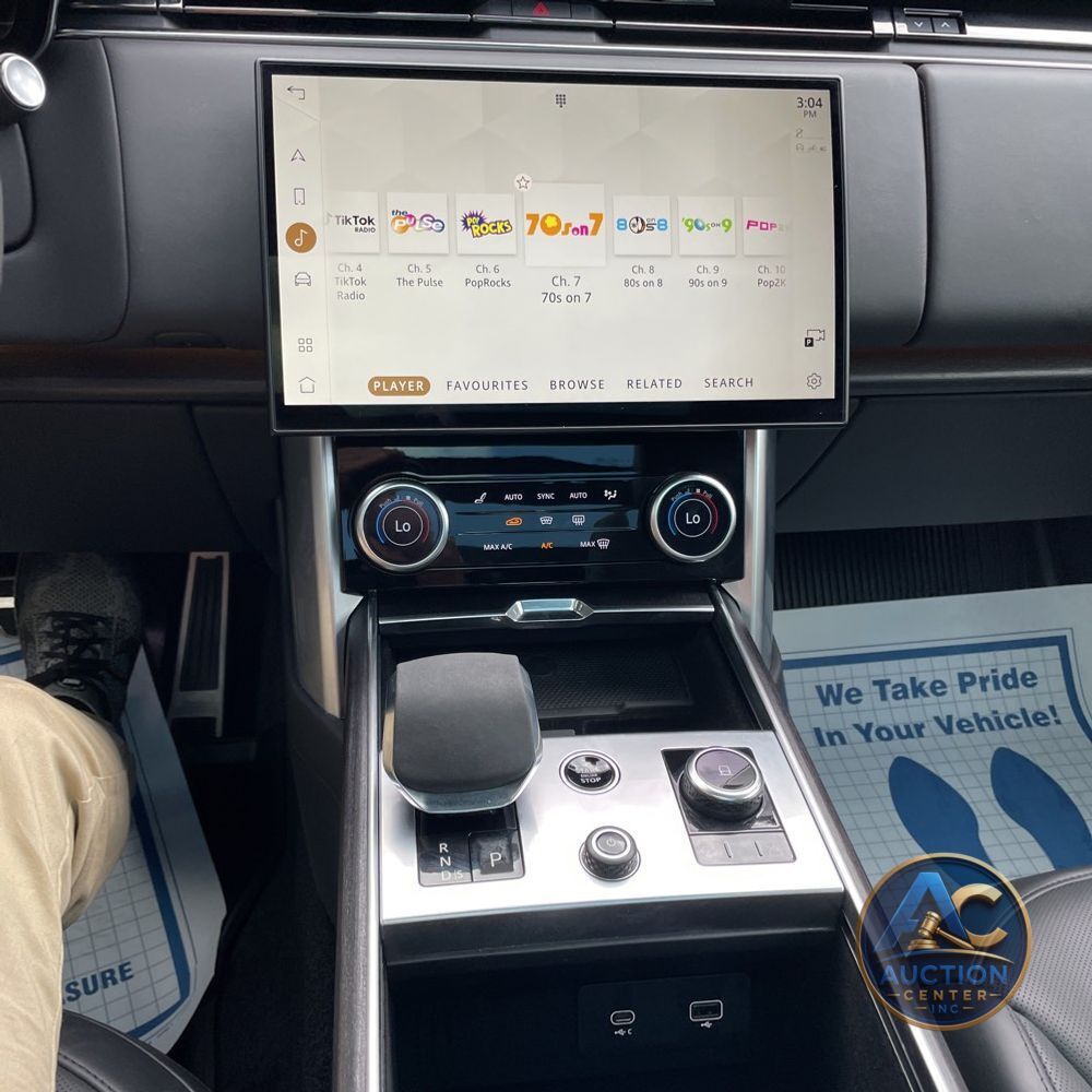 2023 Land Rover Range Rover SE