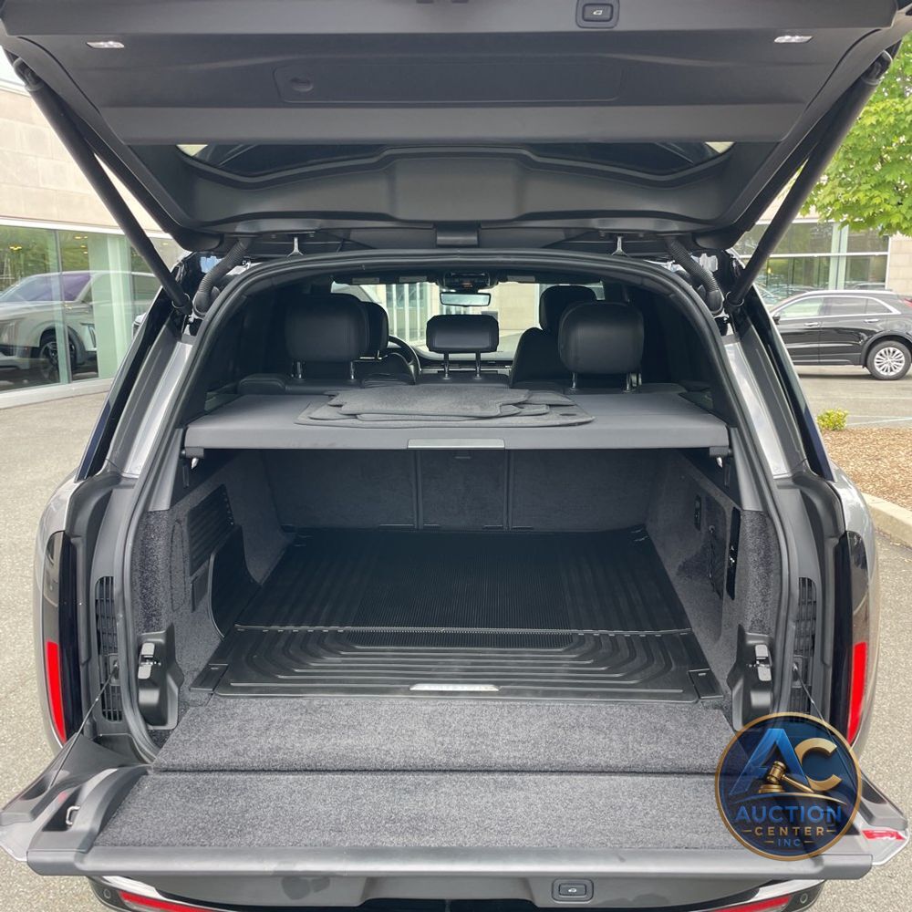 2023 Land Rover Range Rover SE