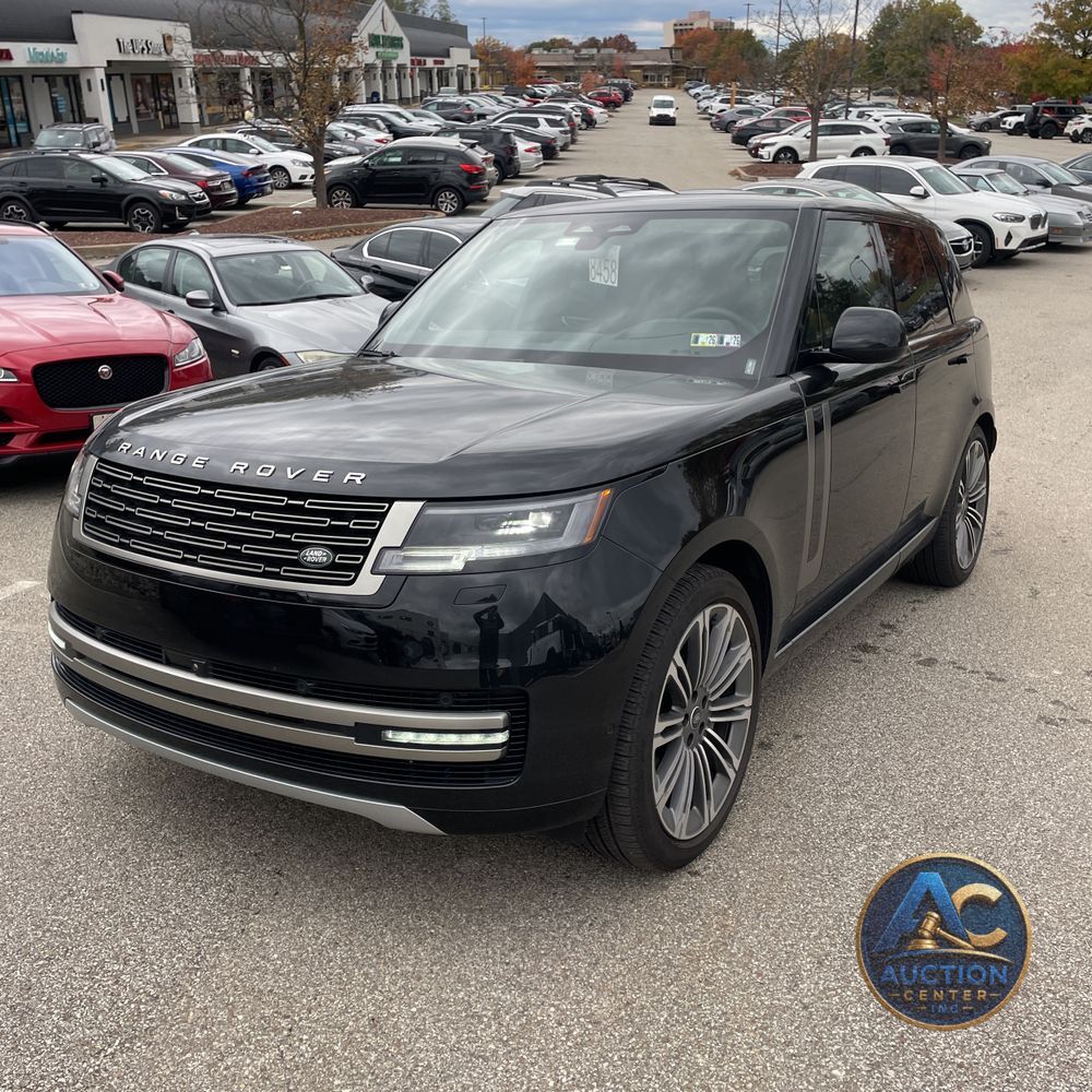 2025 Land Rover Range Rover SE P530