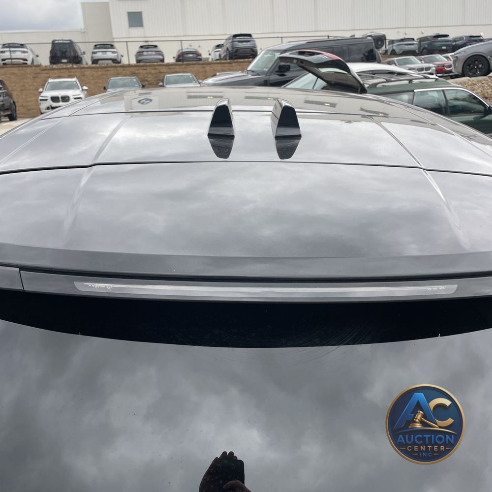 2025 Land Rover Range Rover SE P530
