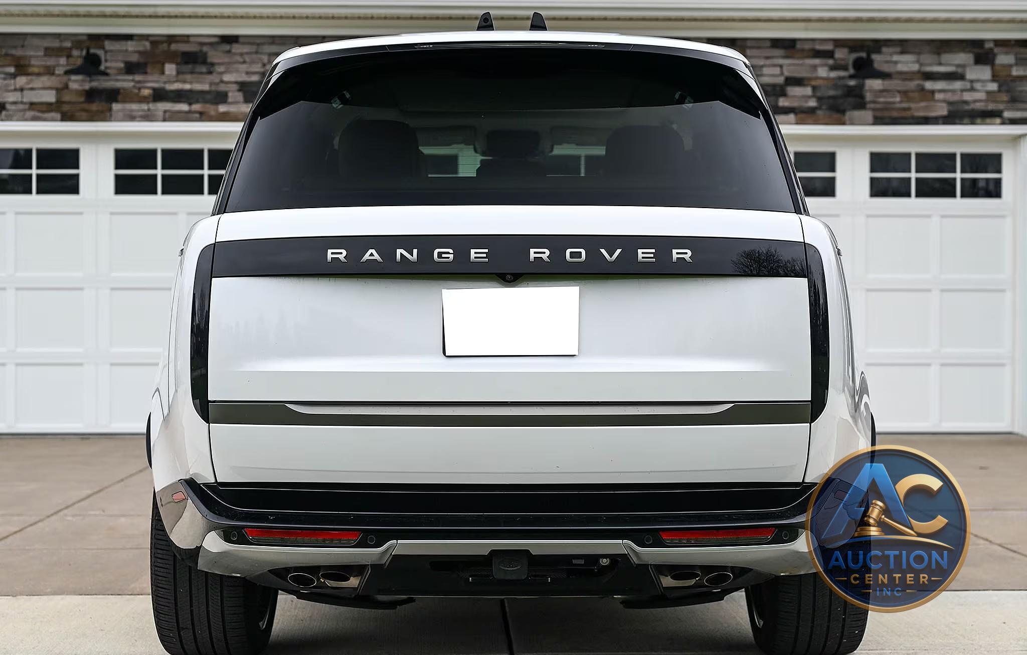 2025 Land Rover Range Rover SE P530