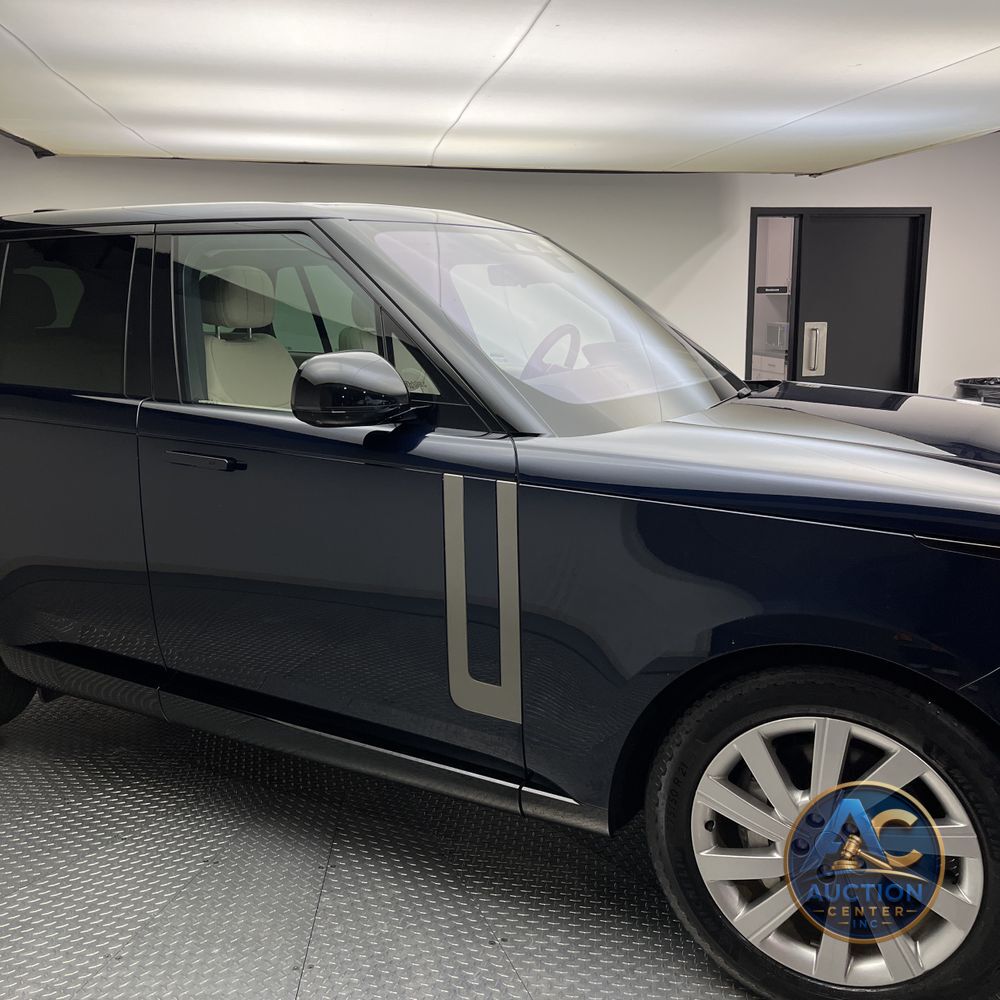 2023 Land Rover Range Rover SE
