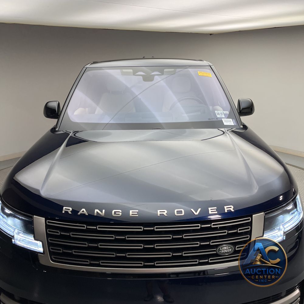 2023 Land Rover Range Rover SE