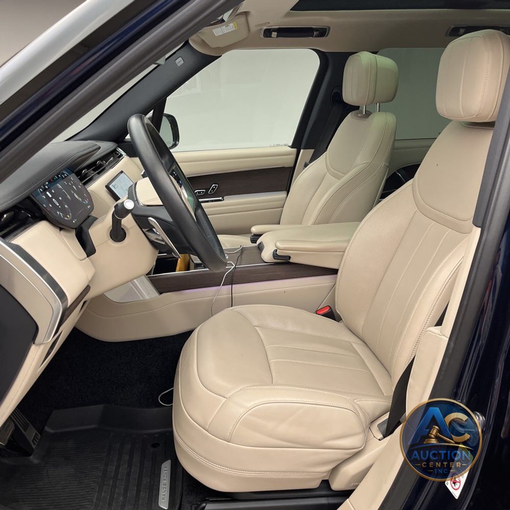 2023 Land Rover Range Rover SE