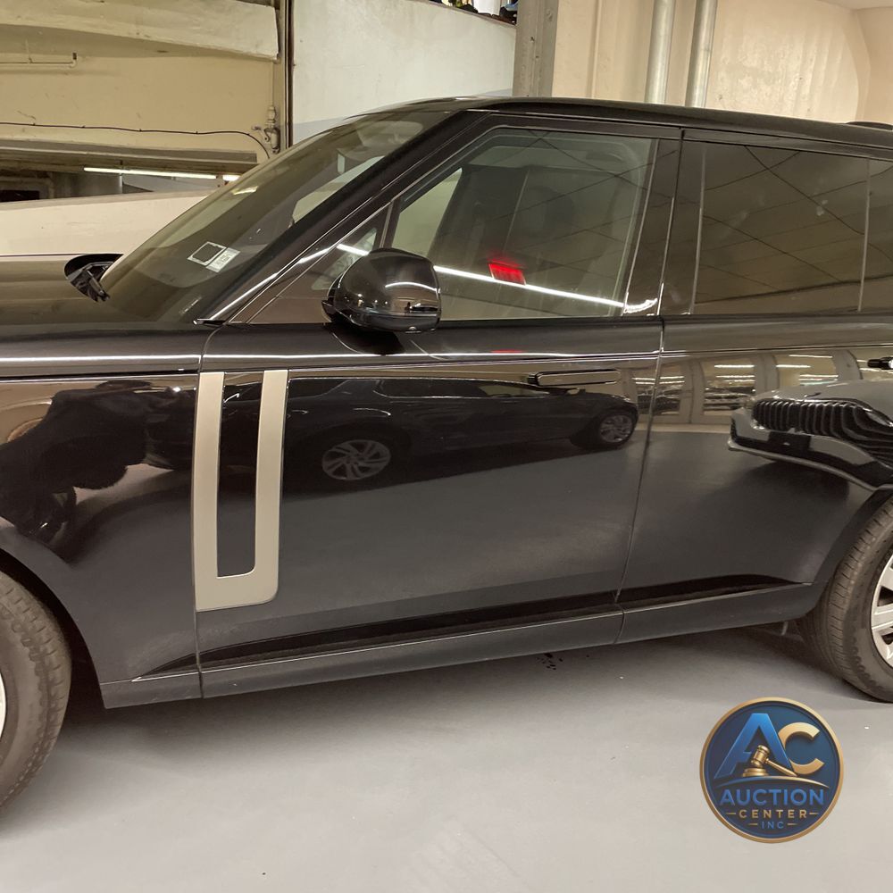 2023 Land Rover Range Rover SE