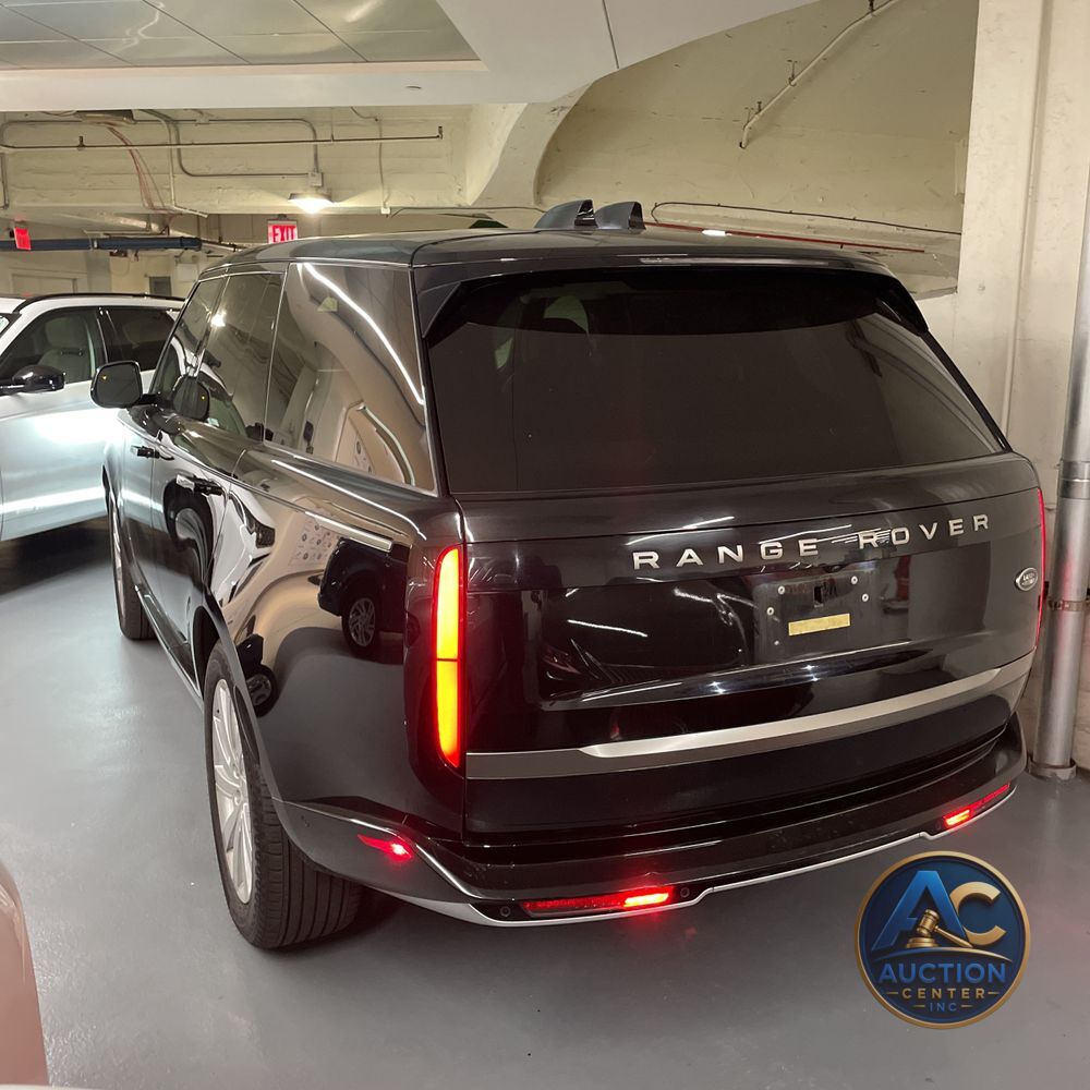 2023 Land Rover Range Rover SE