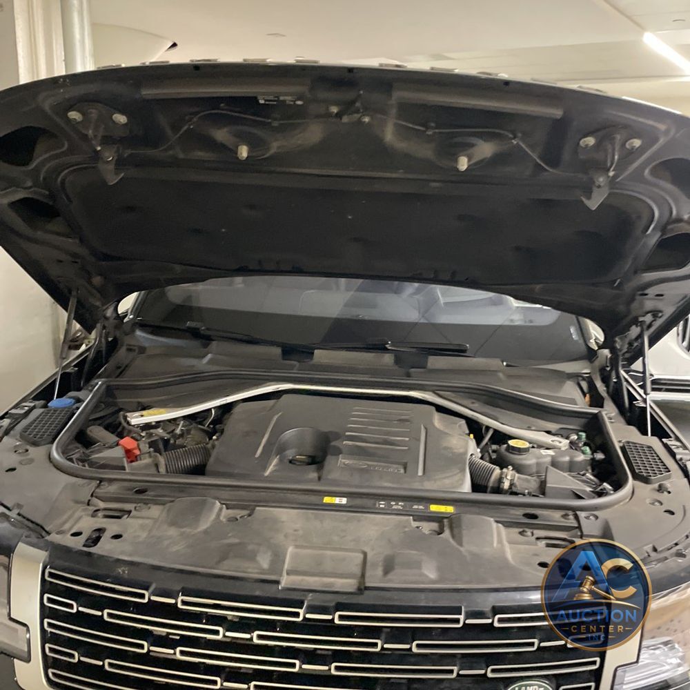 2023 Land Rover Range Rover SE