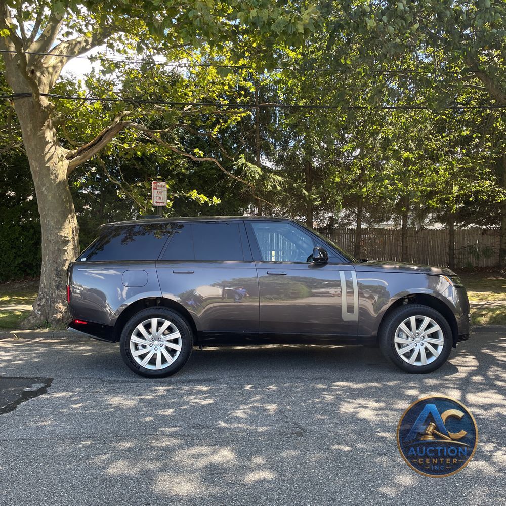 2023 Land Rover Range Rover SE
