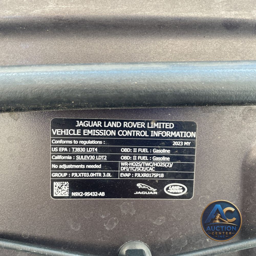 2023 Land Rover Range Rover SE
