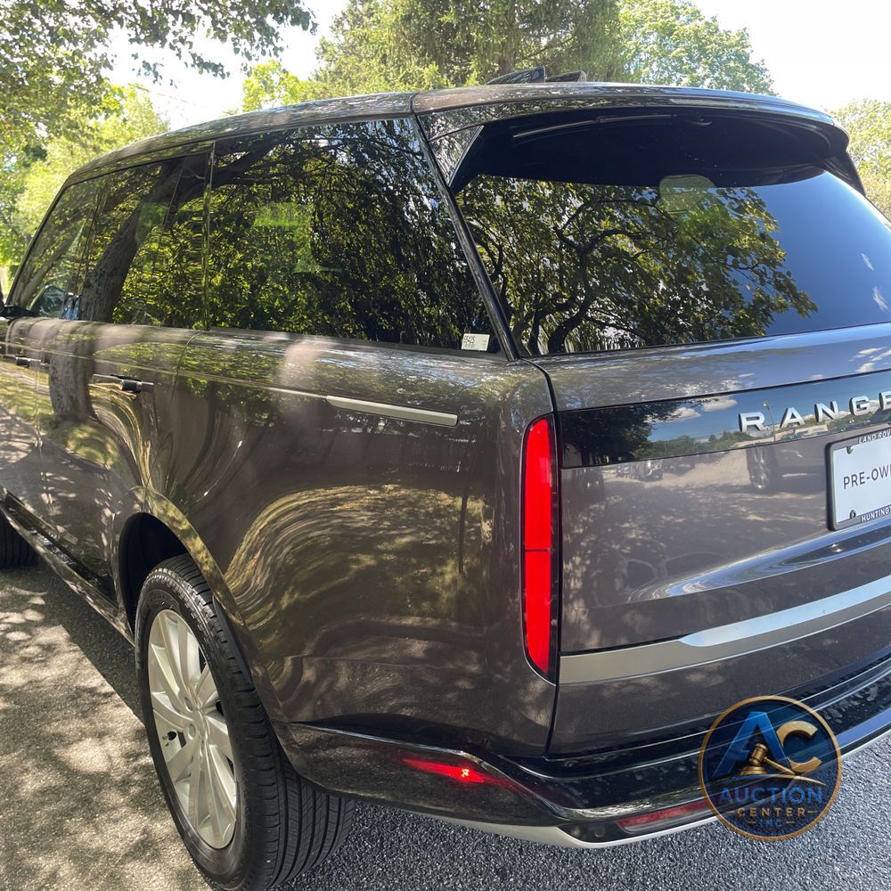2023 Land Rover Range Rover SE