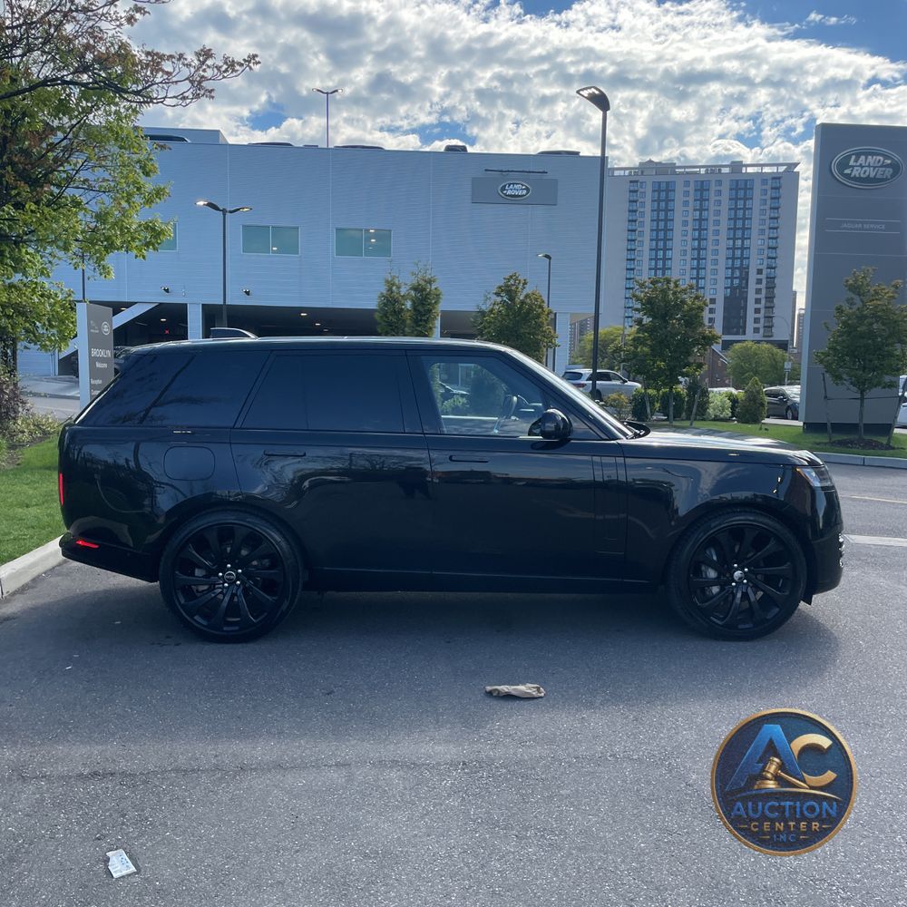 2023 Land Rover Range Rover P400 SE