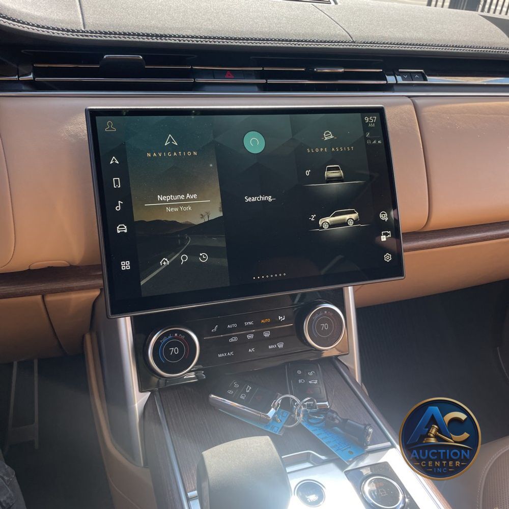2023 Land Rover Range Rover P400 SE