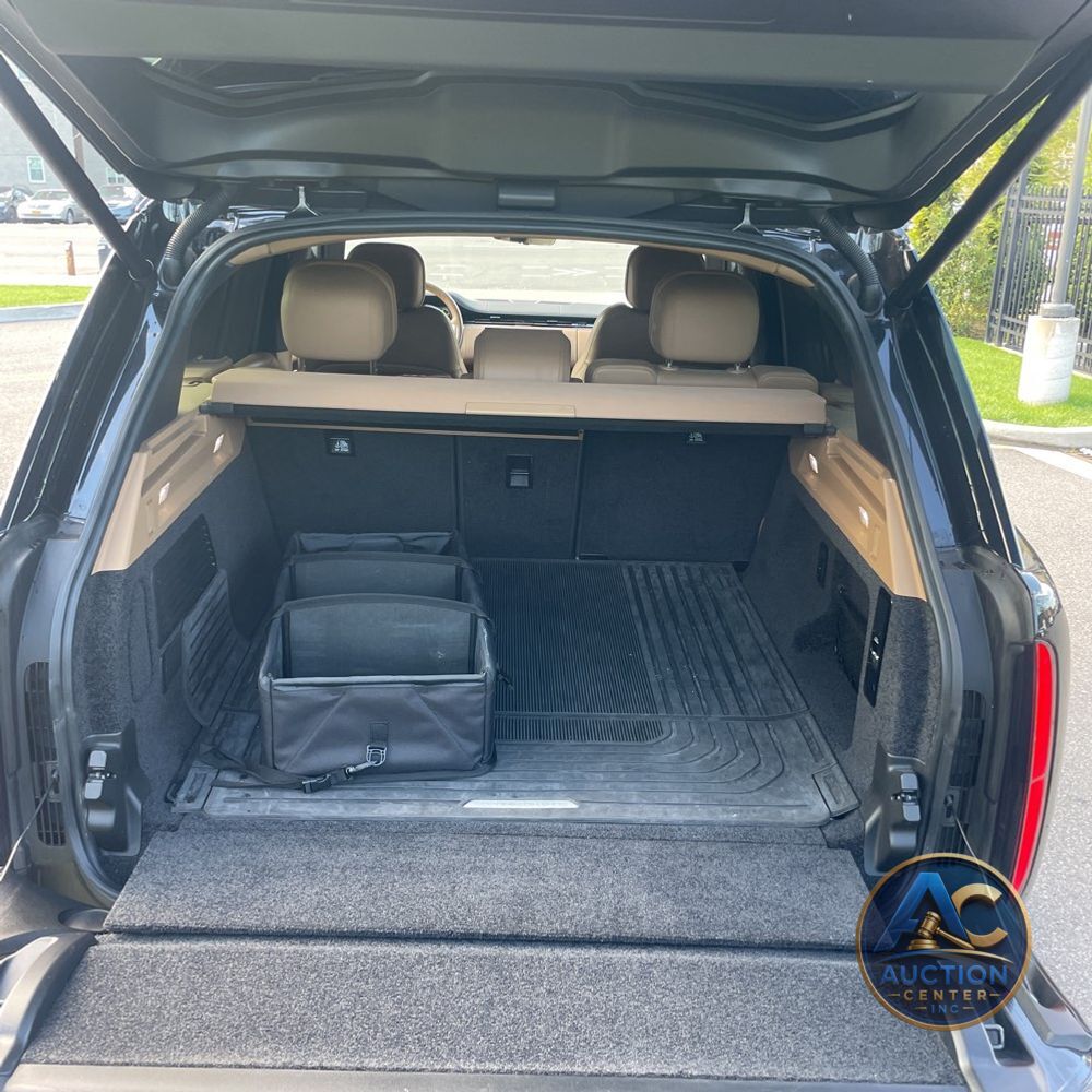2023 Land Rover Range Rover P400 SE