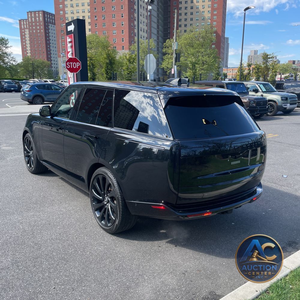 2023 Land Rover Range Rover P400 SE