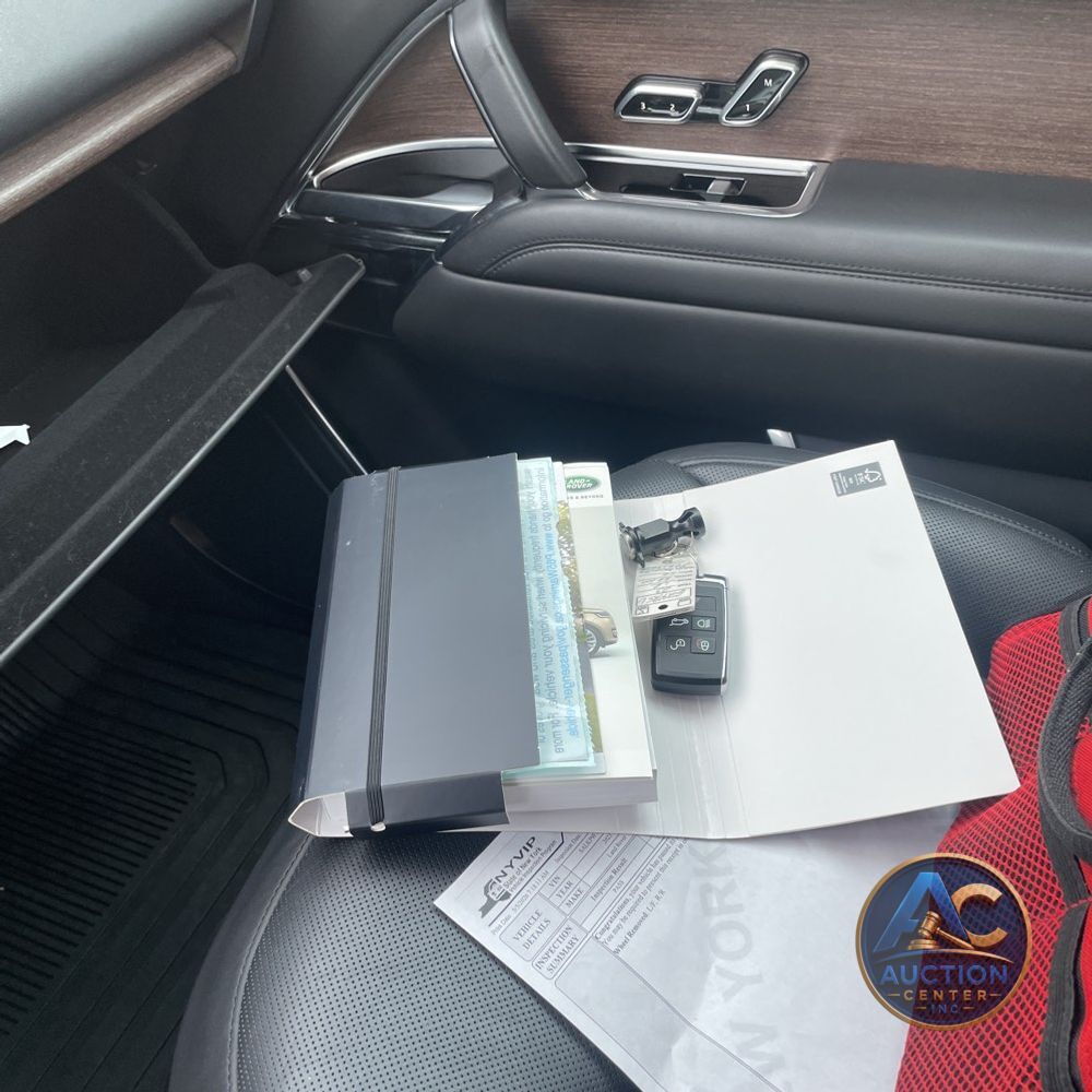 2023 Land Rover Range Rover P400 SE