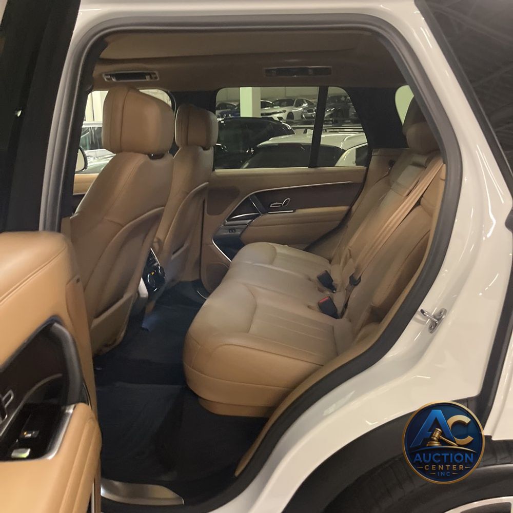 2023 Land Rover Range Rover P400 SE