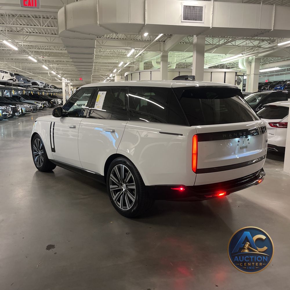 2023 Land Rover Range Rover P400 SE