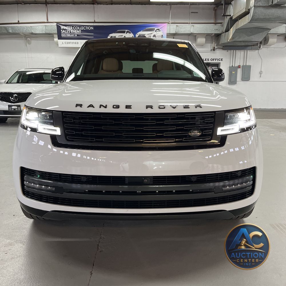2025 Land Rover Range Rover P400 SE