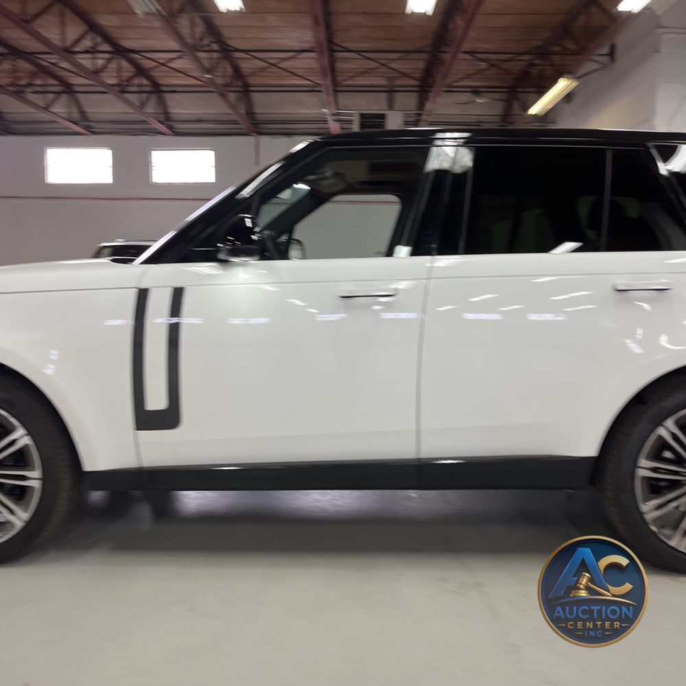 2025 Land Rover Range Rover P400 SE