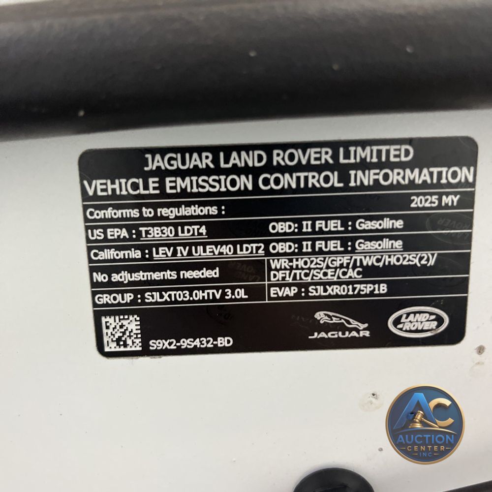 2025 Land Rover Range Rover P400 SE