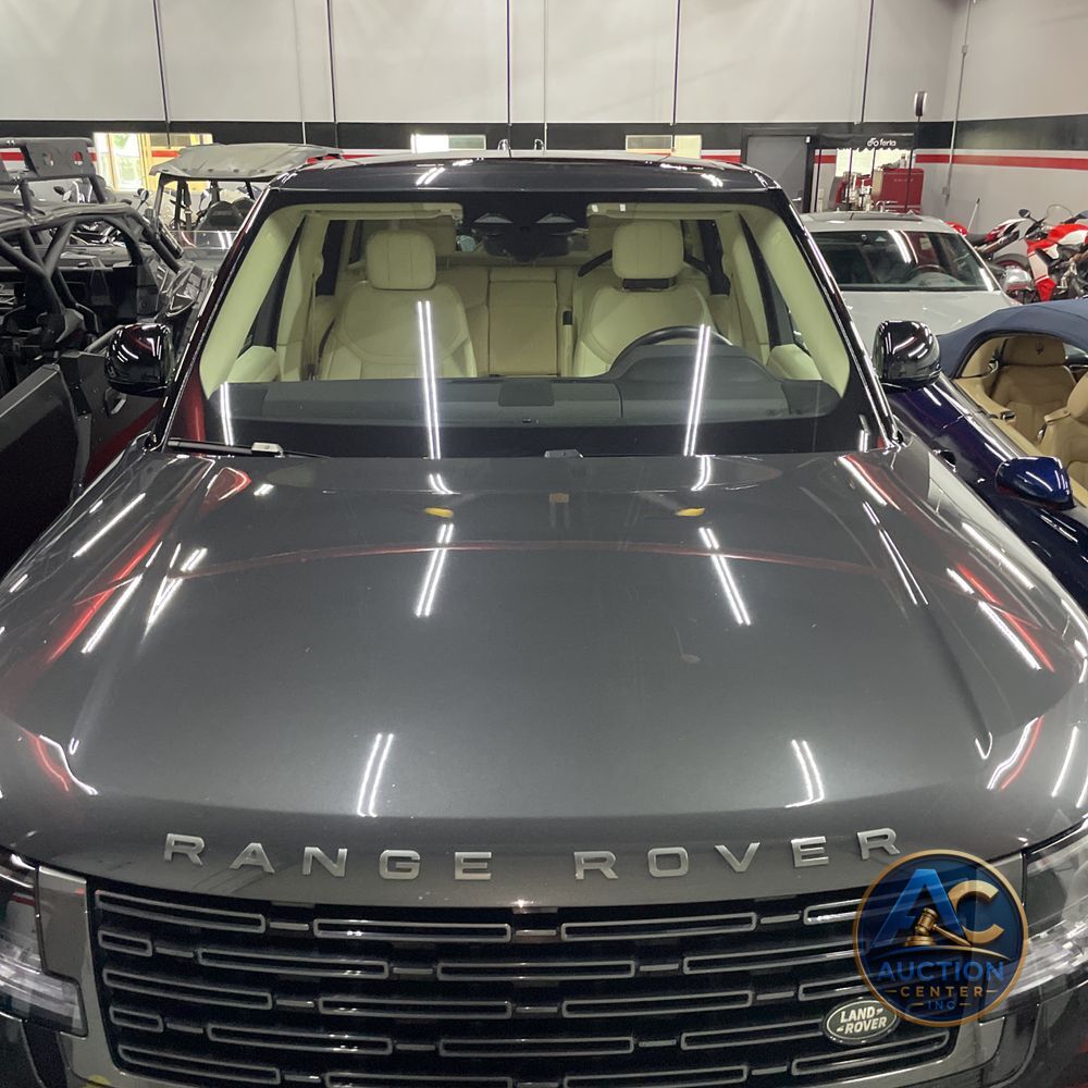 2023 Land Rover Range Rover SE