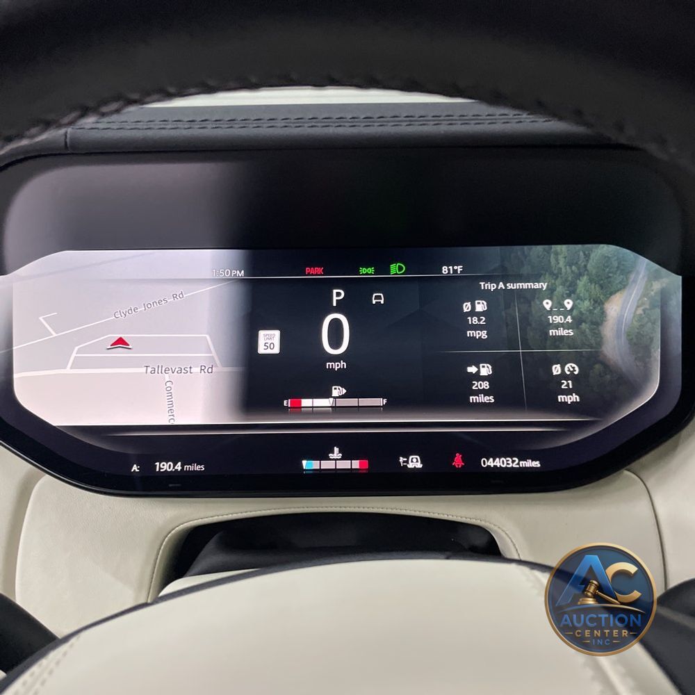 2023 Land Rover Range Rover SE