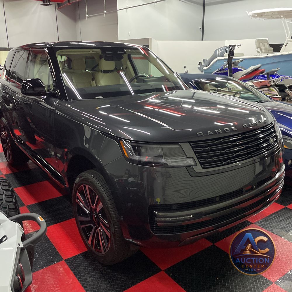 2023 Land Rover Range Rover SE